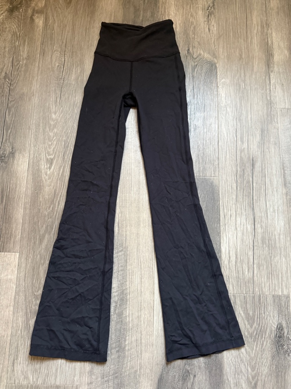 lululemon athletica Black flare Yoga Pants size 0